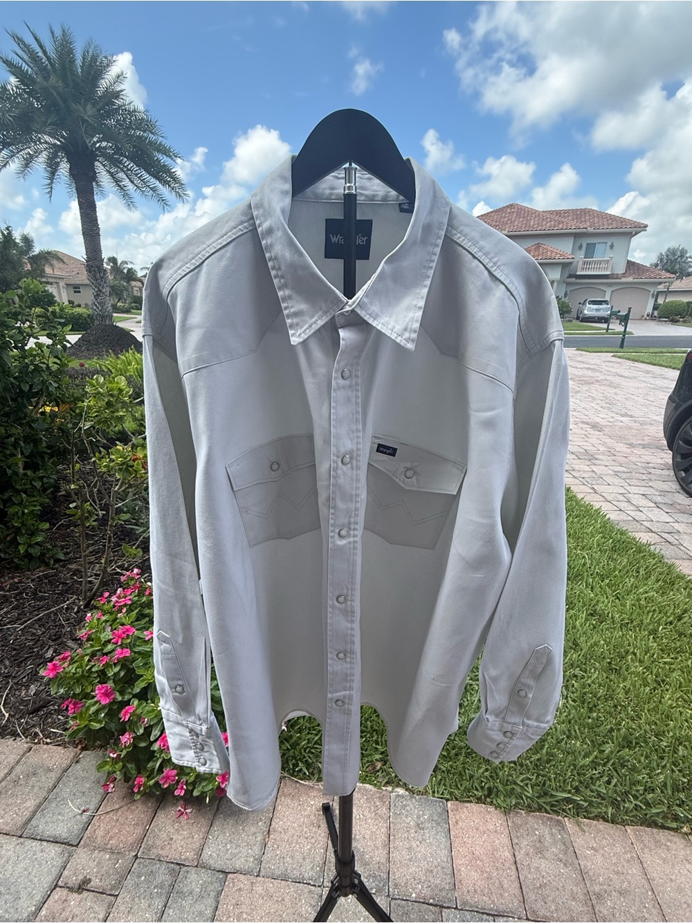 Wrangler Light Gray Western Snap-Front Button-Down Shirt
